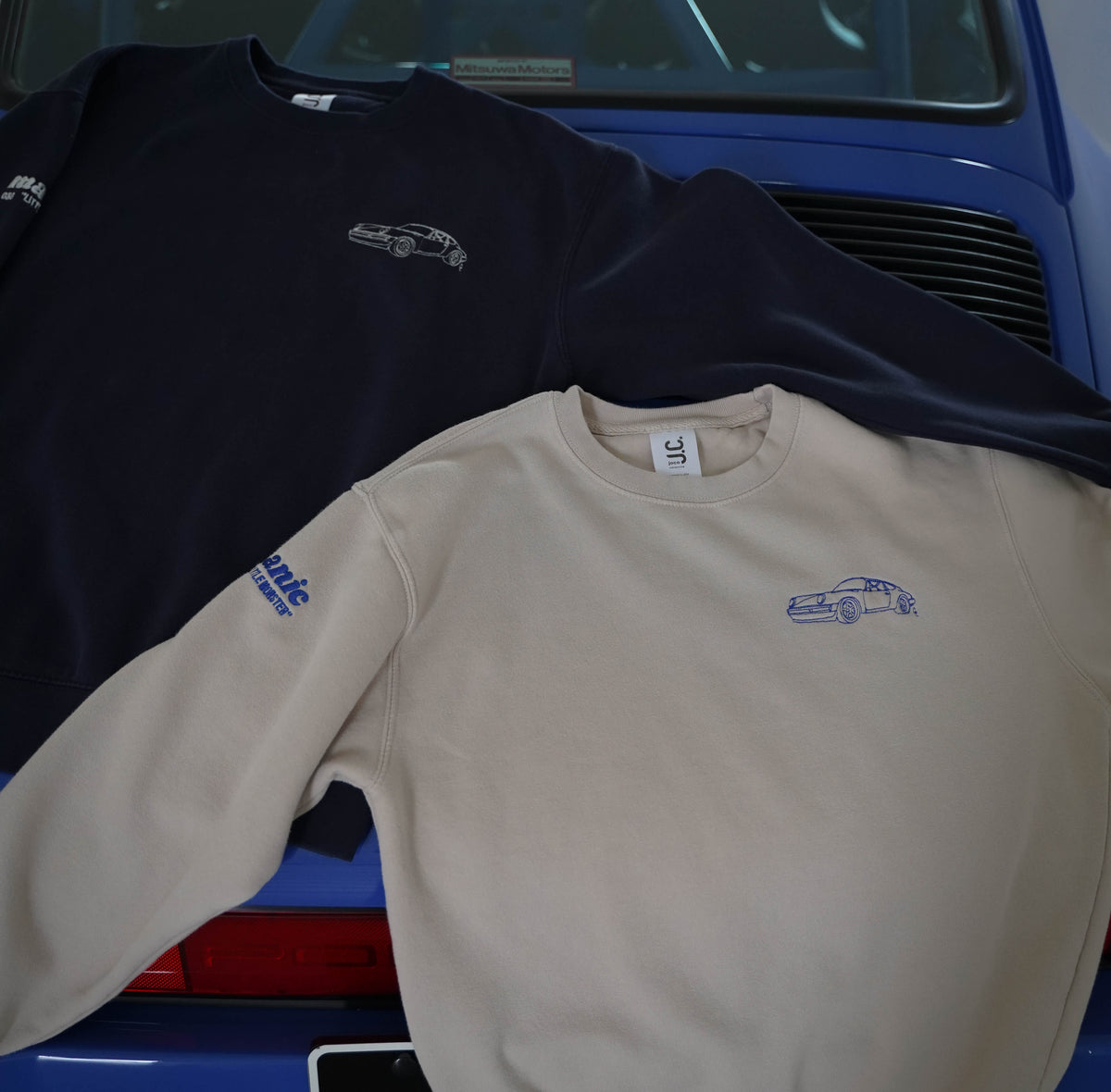 "Manic" G50 - Navy Crewneck Sweatshirt